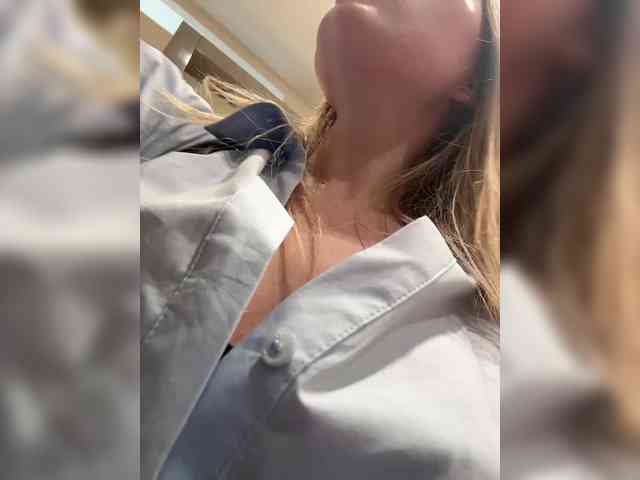 Chloee webcam