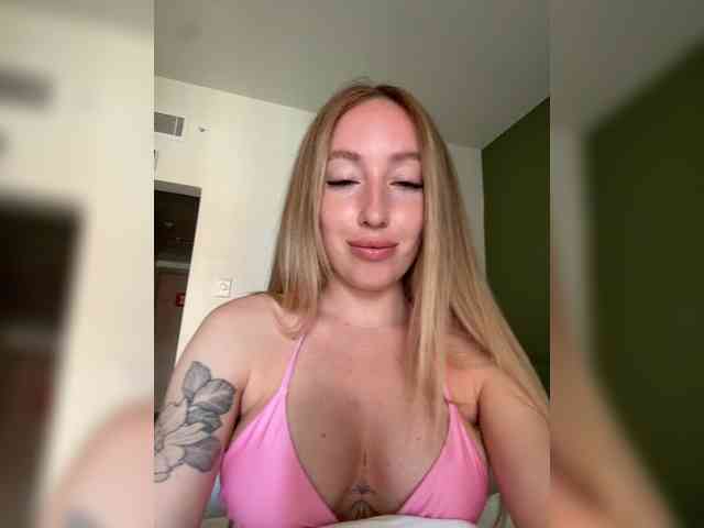 Chloee webcam