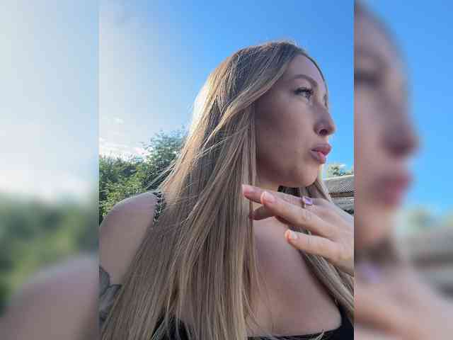 Модель: Chloee