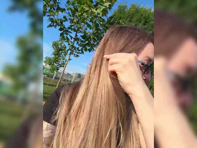 Chloee webcam