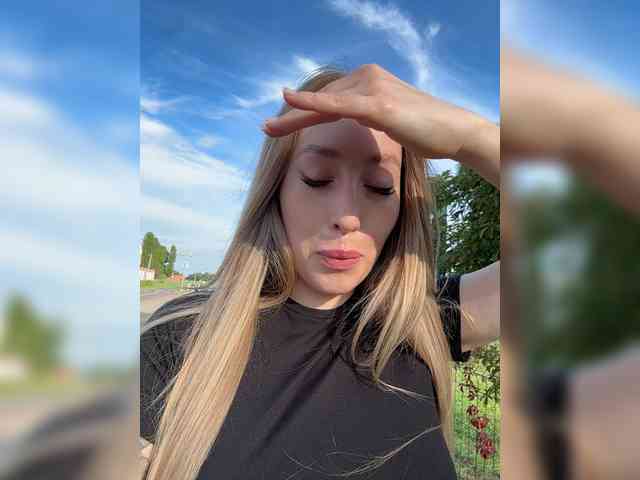 Модель: Chloee