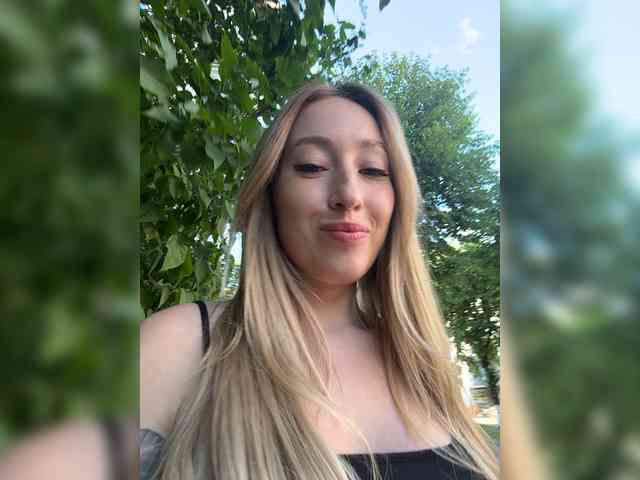 Chloee webcam