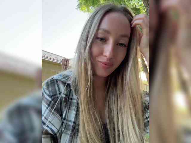 Chloee webcam
