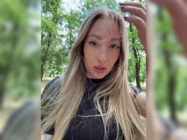 Chloee webcam