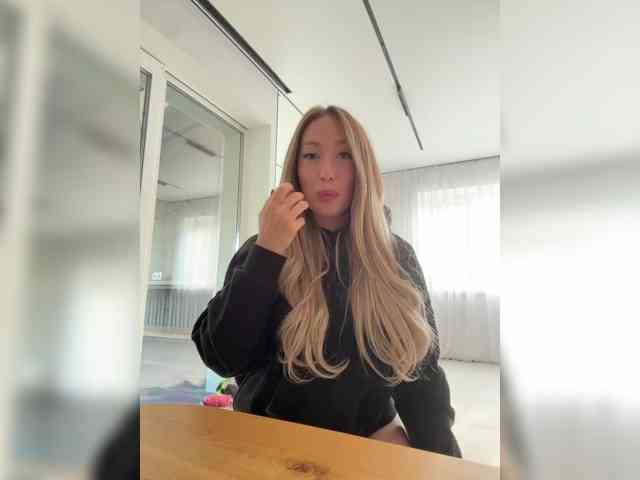 Chloee webcam