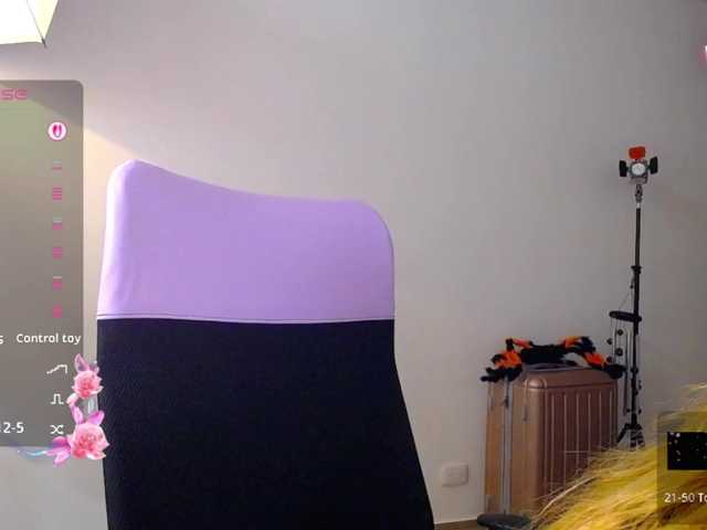 Rosmar7- live webcam show