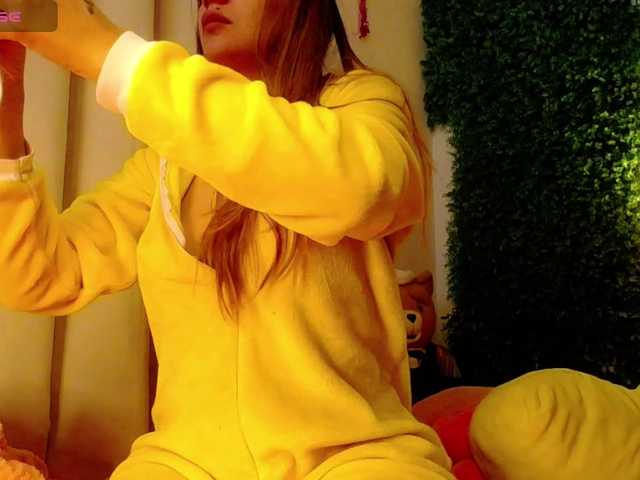 Rosmar7- live cam on BongaCams