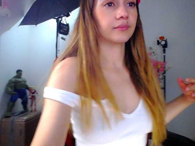 Rosmar7- live cam on BongaCams