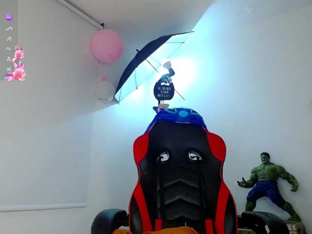 Rosmar_18 live cam preview