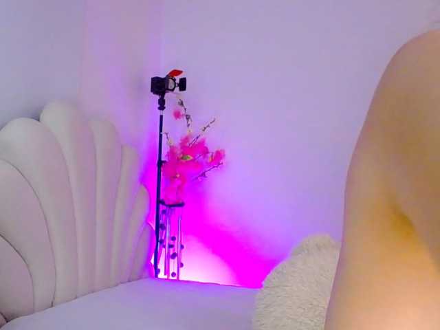 Rosmar_18 live cam preview