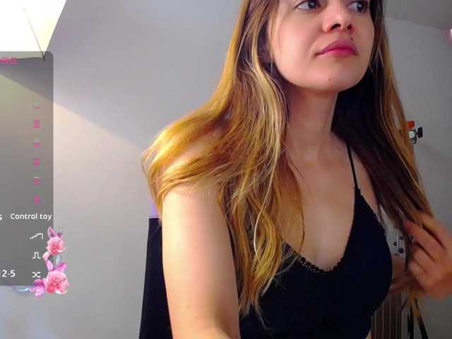 Rosmar7- live webcam show