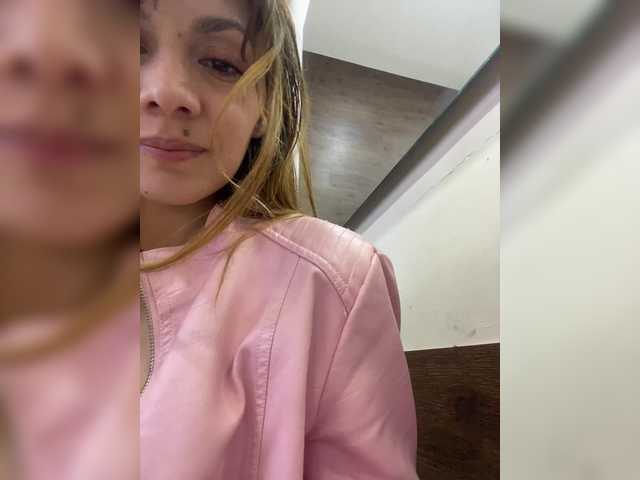 Rosmar7- live cam on BongaCams