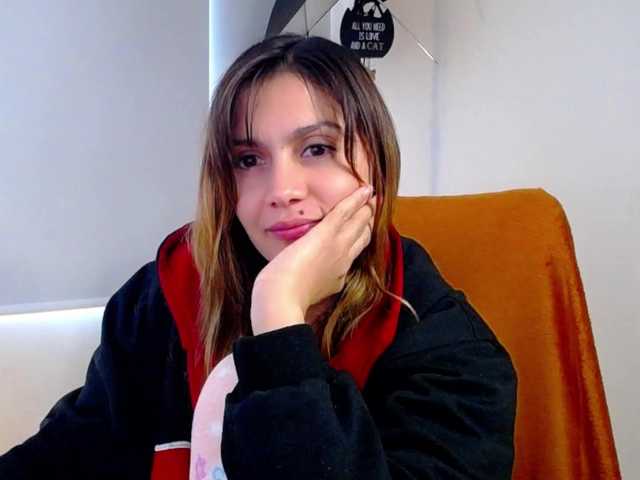 Rosmar7- live cam on BongaCams