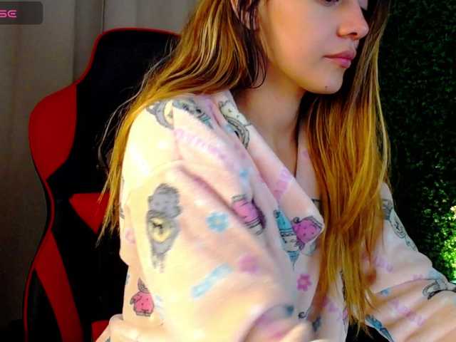 Rosmar7- live cam on BongaCams