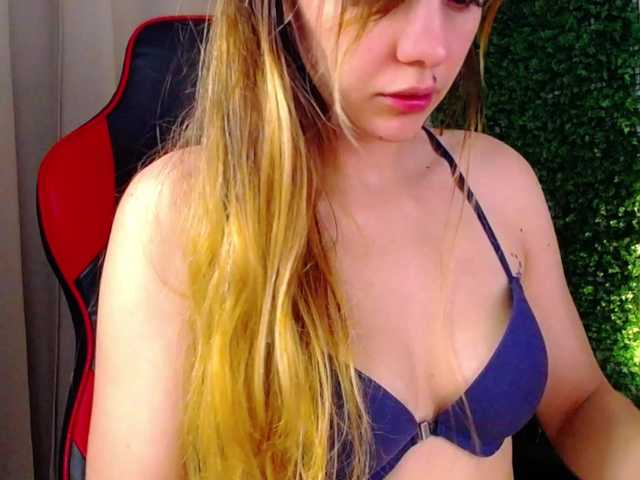 Rosmar7- live cam on BongaCams