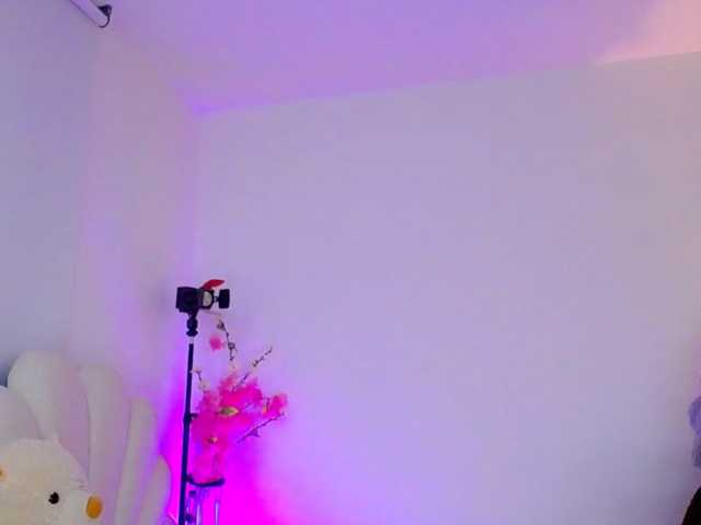 Rosmar_18 live cam preview