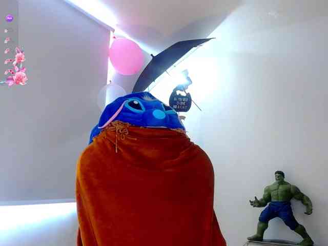 rosmar_18's live room