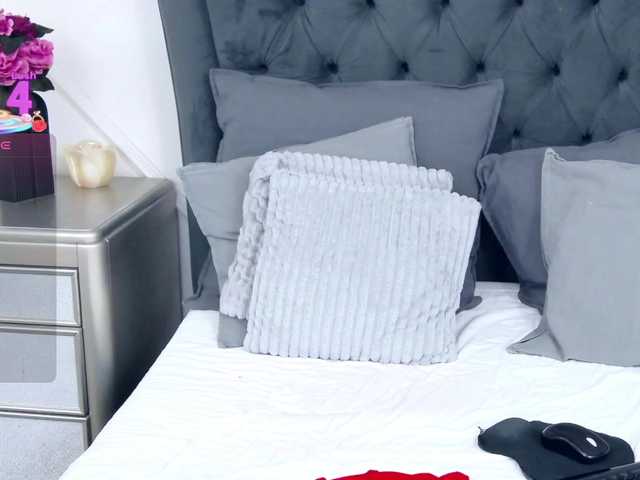 AlizNichols live cam on BongaCams