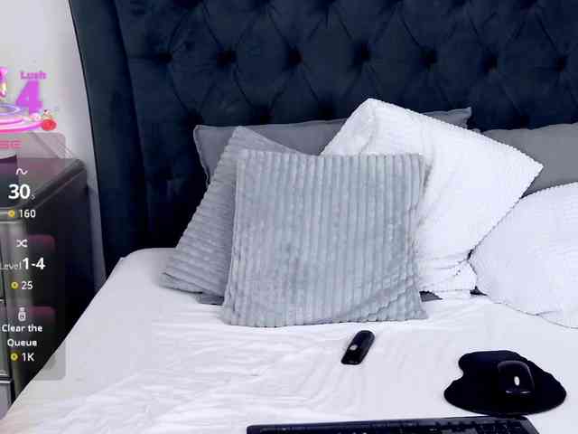 AlizNichols webcam