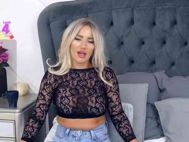 AlizNichols webcam