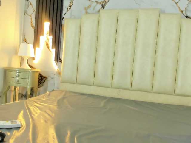 mollieblue69 live webcam show