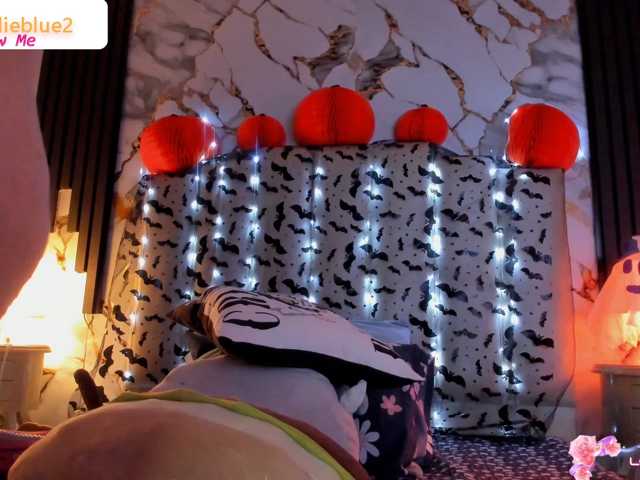mollieblue69 live cam on BongaCams