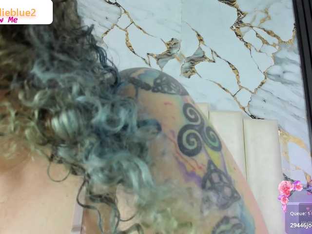 mollieblue69 live cam on BongaCams