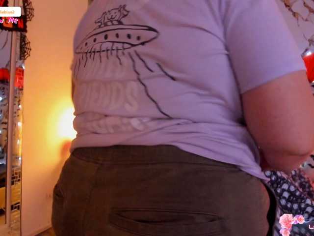 mollieblue69 live cam on BongaCams