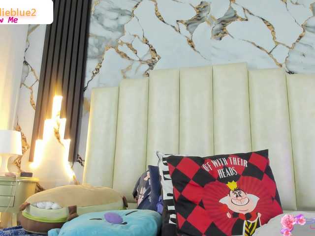 mollieblue69 live cam preview