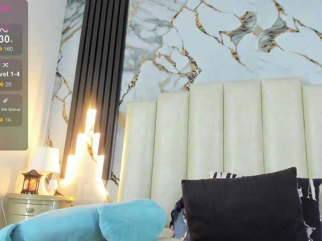 mollieblue69 live cam on BongaCams