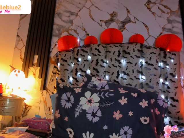 mollieblue69 live cam on BongaCams