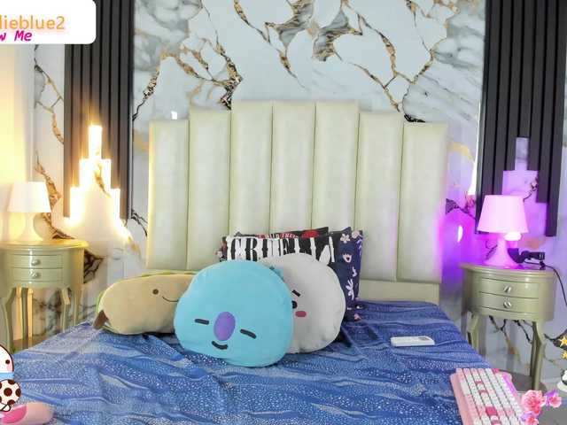 mollieblue69 live cam on BongaCams