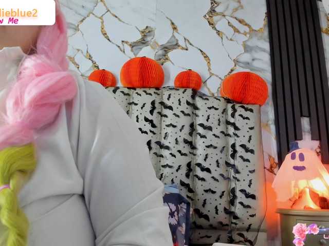 mollieblue69 live cam on BongaCams