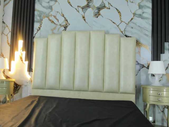 mollieblue69 live cam on BongaCams