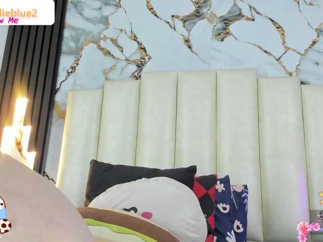 mollieblue69 live sex