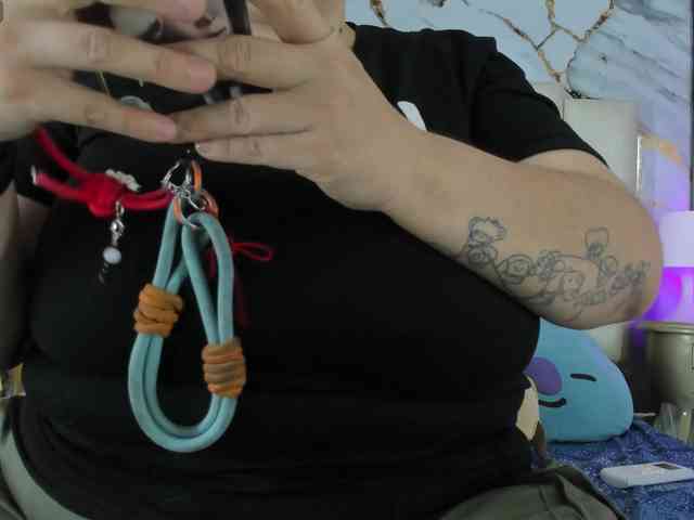 mollieblue69 Live Webcam on BongaCams