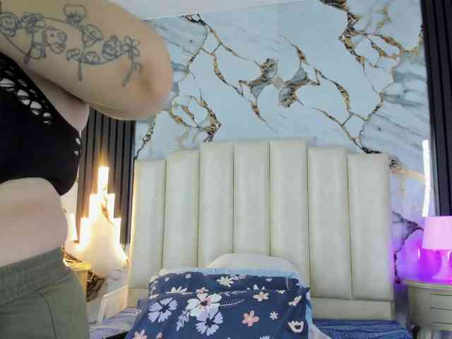 mollieblue69's live room