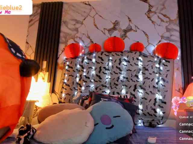 mollieblue69's webcam live show