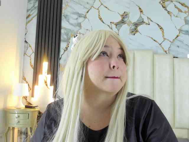 mollieblue69 Live Webcam on BongaCams