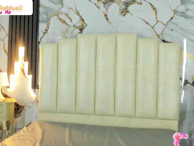 mollieblue69 Sex Cam Show