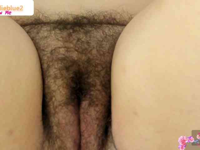 mollieblue69 Live Webcam on BongaCams
