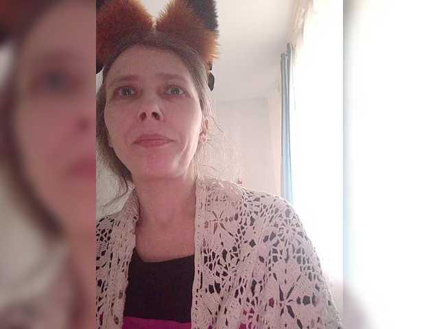 Preview of -queen-margo-