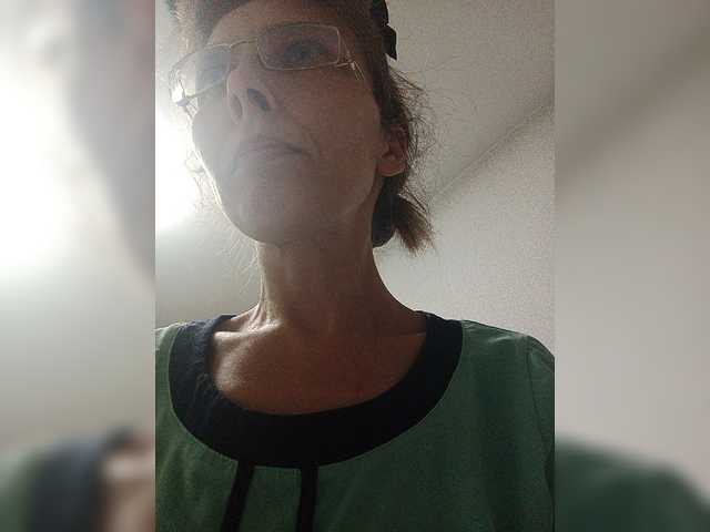 Live трансляция -Queen-Margo- - Runet.cam