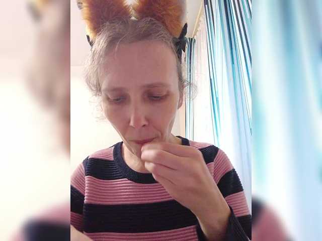 -Queen-Margo- live cam preview