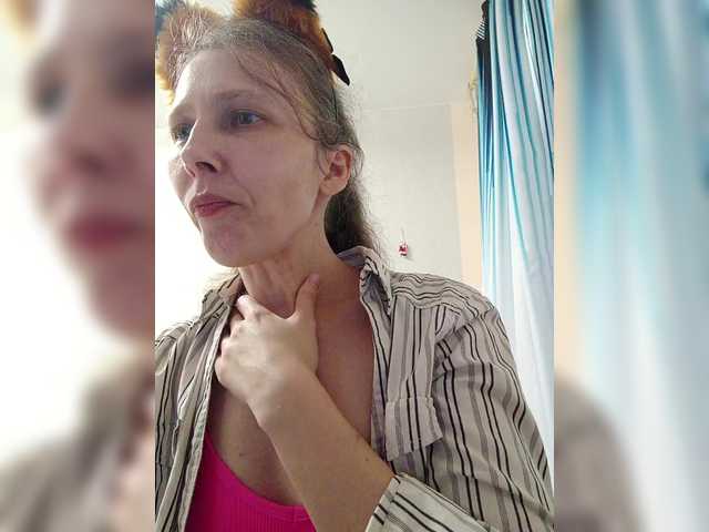 -Queen-Margo-