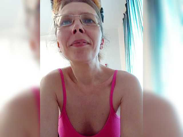 -queen-margo- live cam on BongaCams