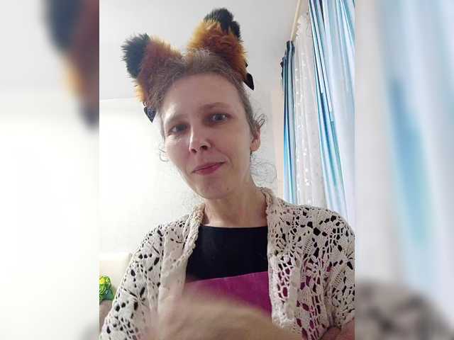 -Queen-Margo-