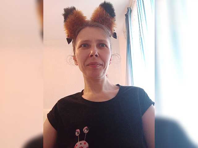 Preview of -queen-margo-