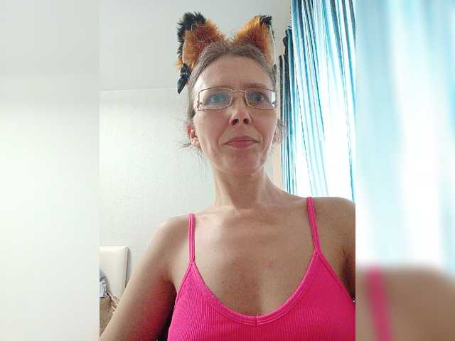 -queen-margo- cam belle