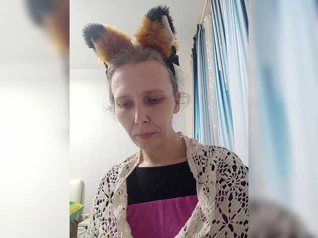 -Queen-Margo-